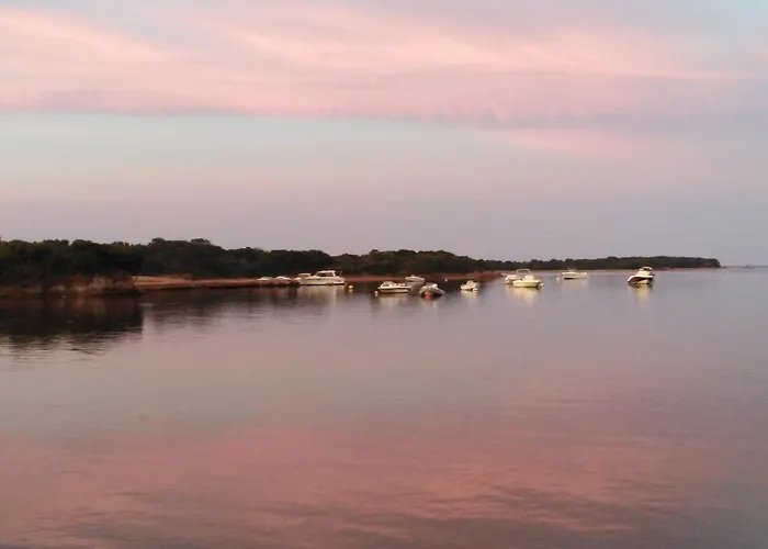 Le Golfe Semesterbostad Figari (Corsica)